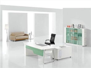 上海办公家具选购指南 主管桌、经理桌与板式办公桌的专业解析